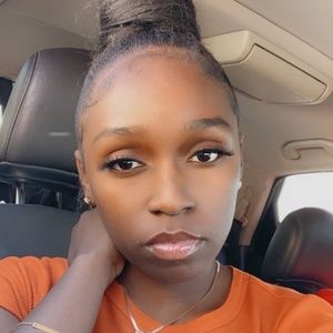 Meet your Posher, Tunisia